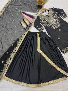 Lanzamiento de nuevo diseñador de ropa de fiesta Look Top Salwar Kameez Heavy Natural Silk Reversible - Product Image 5