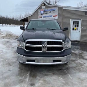 RAM Pickup 2014 Usada, Volante a la Izquierda, Origen Estadounidense - Product Image 1