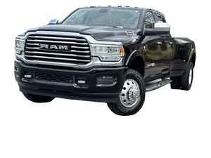 Ram 3500 Crew Cab V6 6.7L Turbo Diésel 2022 Usada en Buen Estado - Product Image 2