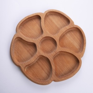 Plateau à collation rond en bois de hêtre à 7 sections - Plateau de service compartimenté de 30 cm - Plateau haut de gamme en bois pour noix, bonbons et sauces - Product Image 3
