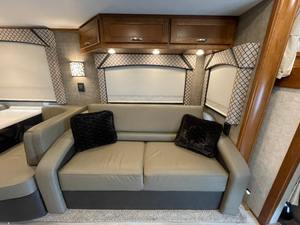 Véhicule tout-terrain familial de luxe, caravane, camping-car pour le camping, en vente aux États-Unis et en Europe - Product Image 3