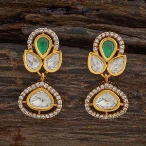 Pendientes Colgantes Vintage Kundan 181639 de Cobre, Latón y Acero Inoxidable con Perlas y Flores en Forma de Campana, Estilo Religioso para Bodas y Fiestas - Product Image 1