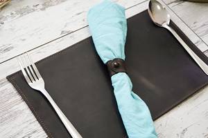 Set de table en cuir confortable, résistant à l'odeur, lavable, résistant à la chaleur, antidérapant, pour la décoration de table de restaurant - Product Image 5