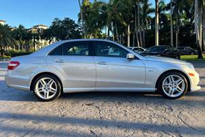 USADO, Volante a la Izquierda/Derecha, 2012, MERCEDES-BENZ E550 4MATIC SEDÁN - Product Image 3