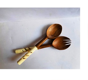 Ensemble de serveurs à salade avec manche en résine, ensemble d'outils de cuisine en bois de mangue d'acacia naturel disponible en Inde - Product Image 3