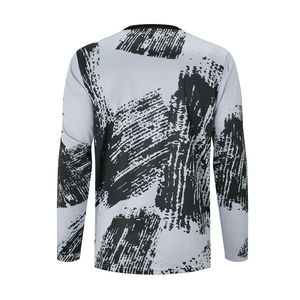 Nouvelle édition de maillots de motocross sur mesure, haute durabilité, utilisation longue durée, en polyester mesh, impression numérique, personnalisables pour les motards. - Product Image 2