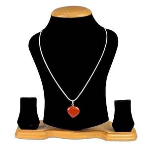 Soha Agate's High Quality Natural Red Jasper Heart Shaped Pendants Best Selling Mascot for Gift <b>Jewellery</b> Gemstone Material - Product Image 4