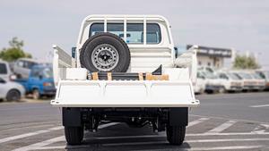 TOYO TA LA ND CRUISER LC79SC d'occasion 2023, double cabine, 4 portes, 4.2D essence V6, transmission automatique - Product Image 3