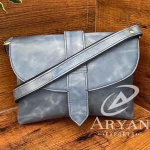 กระเป๋าสะพายพาดลำตัวหนังแท้ลายหนังวัวสำหรับสุภาพสตรีแบรนด์หรูออกแบบได้ใหม่ - Product Image 1