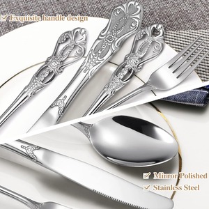 Ensemble de couverts en argent gravé royal fait à la main, parfait pour les réceptions de mariage, les banquets et les dîners spéciaux en provenance d'Inde - Product Image 3