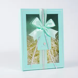 Caja de cartón de regalo con tapa y base transparente de lujo personalizada al por mayor con cinta y ventana transparente