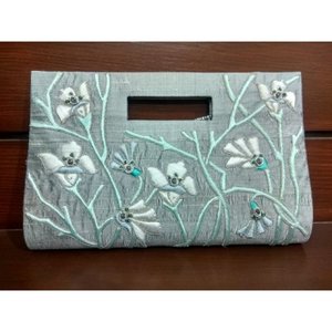 El mejor bolso de mano de lona a la moda para mujer con cremallera superior Zari bordado Semi piedras preciosas Cadena de perlas decoración de cuentas - Product Image 3