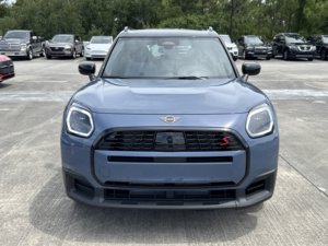 Mini Countryman Cooper S ALL4 AWD 2020-2027, Techo Solar Izquierdo, Arranque Remoto, Asientos de Cuero, Transmisión Automática, Llantas de Aleación R16 - Product Image 2