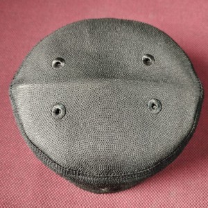 Chapeau de maille de coton brodé de haute qualité en noir blanc au Bangladesh - Product Image 4