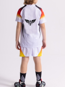 ชุดเสื้อเจอร์ซีย์ฟุตบอลของเด็กชายกางเกงขาสั้นลายทางทำจากโพลีเอสเตอร์ระบายอากาศได้ดี - Product Image 2