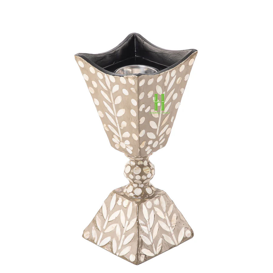 เหลืองอ่อน