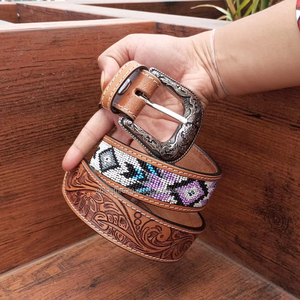 Cinturón de cuero texturizado floral occidental hecho a mano con detalles de cuentas 100% cuero de vaca de grano completo genuino y cierre de cuero a presión - Product Image 2