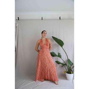 Vestido Mini de Alta Calidad con Estampado Floral Bohemio, Tejido de Punto, Espalda Descubierta, Manga Corta, Elegante, para Fiesta en la Playa, Natural y Ecológico - Product Image 1