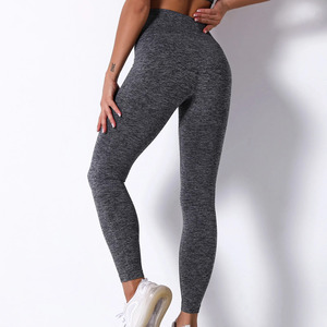 Conjunto de Yoga de 2 Piezas para Mujer, Diseño Sólido, Transpirable, de Secado Rápido, Sin Mangas, Cintura Elástica, Logotipo Personalizado, Cintura Media, Logotipo Impreso en la Parte Delantera - Product Image 4