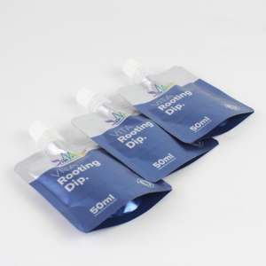 Bolsa de pie con boquilla superior central para aderezo líquido brillante - Laminado de alta resistencia, apto para alimentos, a granel y al por menor, Vietnam - Product Image 5