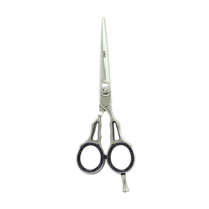 Tijeras de Barbero Profesionales de 5.5' con Hoja Curva de Acero con Alto Contenido de Carbono, Borde Afilado, Desmontables, para Hombres/Mujeres, Uso en Salón y en Casa - Product Image 2