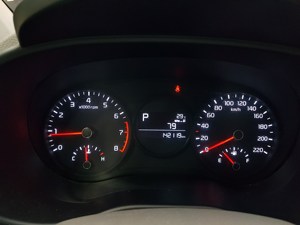 Xe ô tô đô thị KIA Morning HT127159 năm 2017, dễ lái, thân nhẹ, điều khiển đơn giản và khả năng di chuyển linh hoạt khi lái xe trong thành phố - Product Image 6