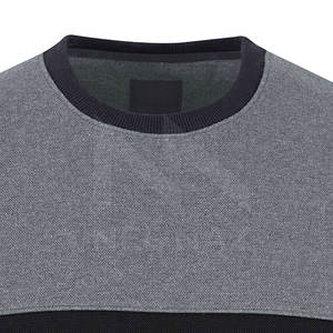 Sudadera deportiva ajustada para hombre, ropa de ejercicio personalizada de algodón pesado y poliéster para uso en invierno - Product Image 6