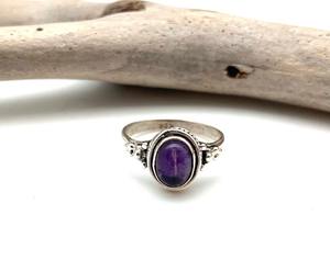 Anillo Clásico de Plata de Ley 925 con Amatista para Mujer, Hecho a Mano, Moderno, para Regalo de Boda o Fiesta - Product Image 5