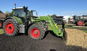 Offre Spéciale Fendt 1042 Vario Profi Plus 100hp 140hp tracteur de jardin multifonctionnel avec boîte de vitesses de pompe à cabine et roulement roue 2WD - Product Image 2