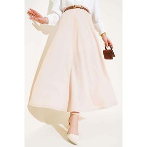 Falda acampanada para mujer modelo crema - Product Image 2