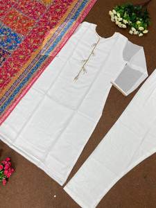 Ensemble de vêtements de fête élégants avec Dupatta fantaisie, idéal pour les fonctions traditionnelles et les rassemblements festifs - Product Image 6