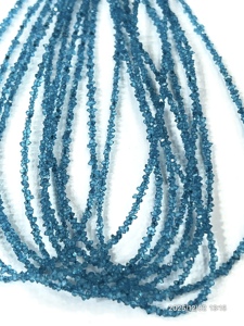 Cuentas de Apatita Azul Neón Natural de Calidad AAA, Recubiertas de Cuarzo Diamante Herkimar, Tamaño 2-3 mm - Product Image 1