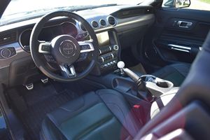 Ford Mustang Bullitt 2020 d'occasion en bon état, 1 propriétaire, 1200 milles, boîte manuelle 6 vitesses, V8 suralimenté - Product Image 4