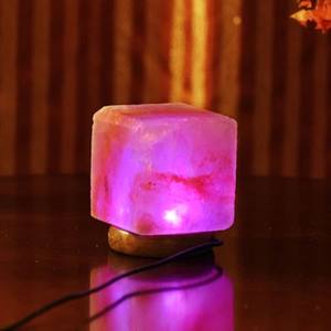 Himalayan Salt Square Shape <b>Mini</b> USB <b>Lamps</b>, Square Shape <b>Mini</b> Usb <b>Lamp</b>, Color Changing USB Himalayan Salt <b>Lamp</b> - Product Image 3