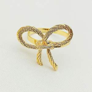 Anneaux personnalisés à la mode pour serviette fournitures en gros anneaux de serviette en métal meilleure vente bonne qualité anneau de serviette en tissu décoratif - Product Image 3