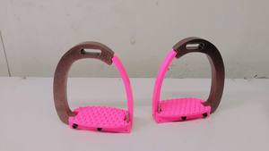 High Quality Printed Stainless Steel Horse Riding Stirrups-Lightweight Alloy Anti-Bacterial Unisex Wholesale Available - Product Image 6