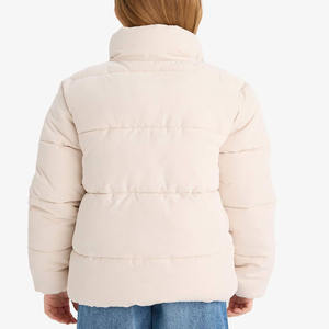 Chaqueta acolchada para niñas Tela de poliéster Material suave Manga larga con cuello alto y cierre de cremallera con bolsillos para inviernos - Product Image 4