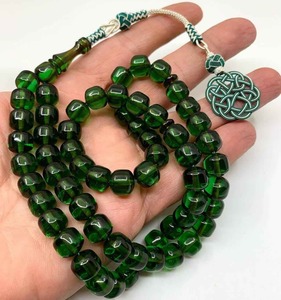Chapelet musulman en cristal d'ambre en résine de 10 mm avec logo personnalisé, perles de prière écologiques, fabrication artisanale, tasbih islamique - Product Image 4
