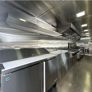 Camion de restauration mobile personnalisé, remorque de traiteur, véhicule de cuisine en acier inoxydable pour utilisation en restaurant en plein air - Product Image 6