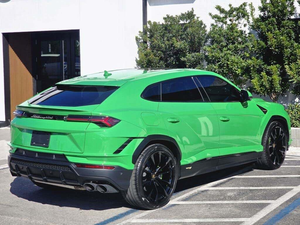 Lamborghini Urus S AWD 2024 à faible kilométrage, sièges en cuir, Bluetooth, jantes haut de gamme, système de navigation, démarrage à distance, pack technologique - Product Image 5