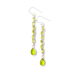 Pendientes de Peridoto de 4.3 Gramos, Accesorio Elegante y a la Moda - Product Image 1