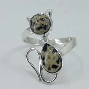 Anillo Romántico Boho con Piedra de Nacimiento de Marzo, Hecho a Mano en Plata de Ley 925 con Jaspe Dálmata, Regalo Perfecto para Ella en Cumpleaños o Aniversario - Product Image 2