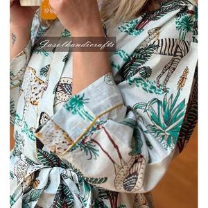 Robe Kimono en Coton Imprimé à la Main, Légère, Motif Floral, Tissu Respirant, ODM pour Usage Domestique, Peignoir de Nuit - Product Image 5