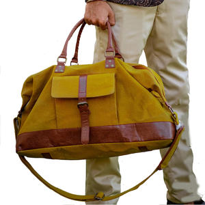 Custom Large Waterproof Genuine <b>Leather</b> Duffle Sport <b>Bag</b> for <b>Women</b> Overnight <b>Weekender</b> Garment Duffle <b>Bag</b> - Product Image 1