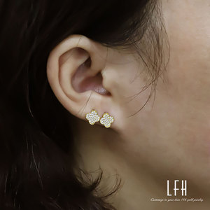 Mặt dây chuyền cỏ bốn lá vàng thật 18k, vàng Au750, trang sức vàng thật 18k của Saudi Arabia, có thể cầm cố - Product Image 6