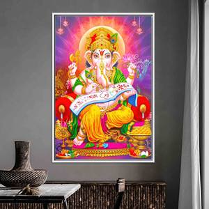 Toile murale élégante avec l'image du dieu hindou Lord Ganesha - Décoration indienne imprimée, toile encadrée blanche - Product Image 1