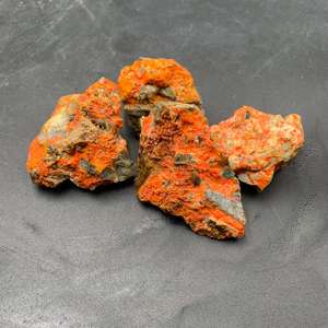 Piedra Natural de Jaspe Naranja Negro Indonesio de Tamaño Pequeño para Cristales de Feng Shui - Product Image 3