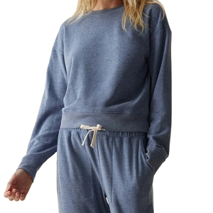 Suéter Francés de Punto Personalizado para Invierno, Cuello Redondo, Poliéster/Algodón, con Logotipo Frontal y Mangas Murciélago para Mujer - Product Image 5