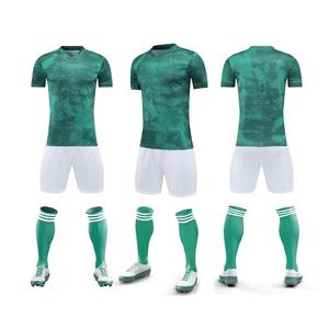 ชุดฟุตบอลสำหรับผู้ใหญ่เครื่องแบบฟุตบอลระบายอากาศได้อย่างรวดเร็วโลโก้ที่กำหนดเอง - Product Image 4