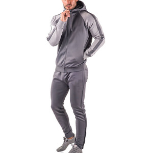 Ensemble de survêtements d'hiver de sport pour hommes Survêtements avec logo personnalisé Qualité supérieure Sweat à capuche Jogger Fitness Survêtements pour hommes - Product Image 3